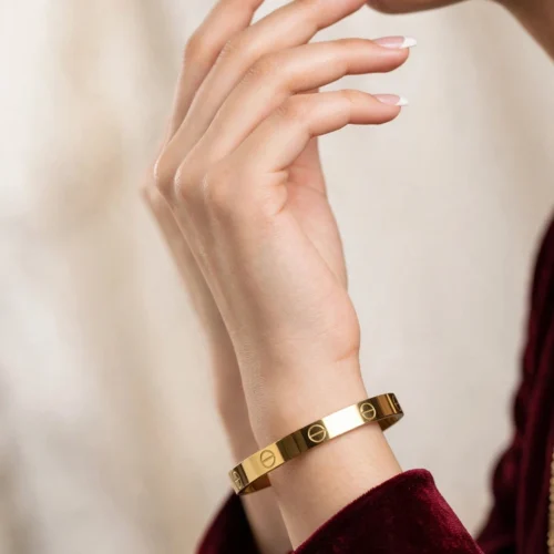 Classic Gold Screw Bracelet