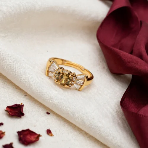 Gold Champagne Bow Ring