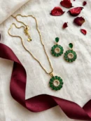 Gold Emerald Wreath Pendant Set with Earrings