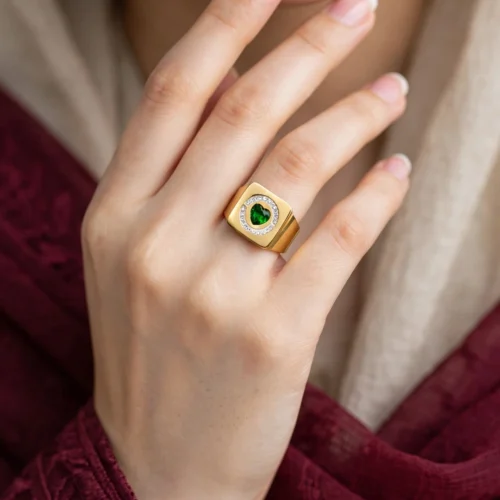Gold Emerald Heart Signet Ring