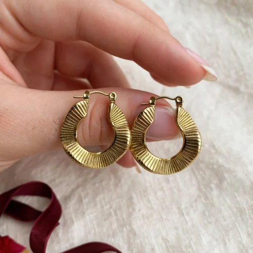 Gold Ribbed Hoop Earrings